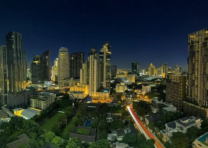 Thonglor Next To Bts * Bangkok